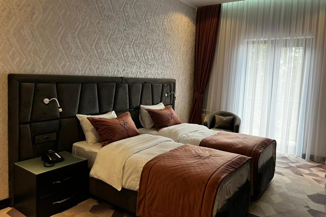 Vis Palm Hotel Gandża Zewnętrze zdjęcie